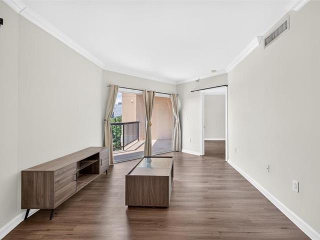 1 Biscayne Drive NW 703