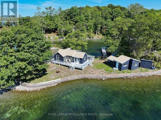 1 Black Cat Island, Leeds And The Thousand Islands, ON, K0E 1L0 house for sale | Listing ID X13698 | Royal LePage