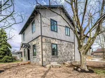 House for sale in Galt, Ontario
