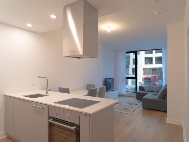 1 Boul. De Maisonneuve O. #521, Montréal Ville Marie, H2X0E3