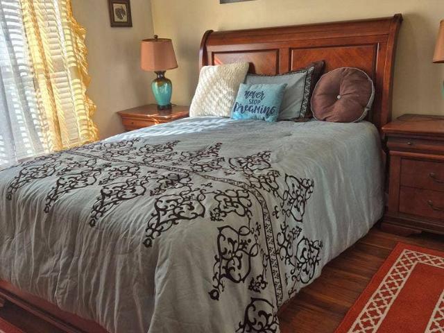 1 BR in Snellville