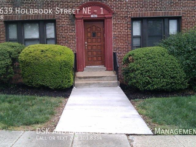 1 BR, 1 BA Apartment 1639 Holbrook Street NE, Washington, DC 20002