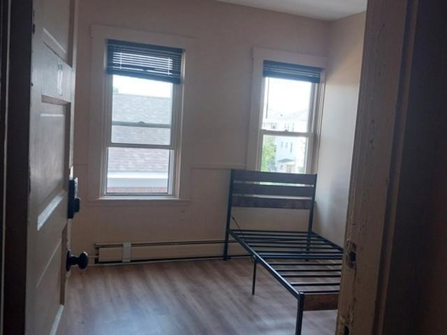 1 BR, 0 BA Apartment 116 County St, Unit 12, New Bedford, MA 02744