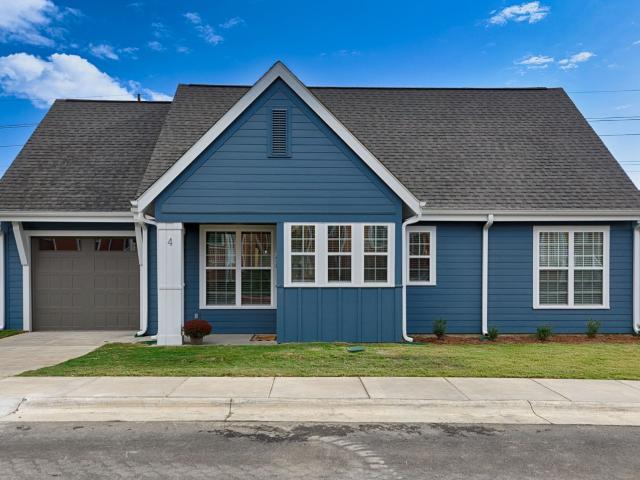 1 BR, 1.5 BA Apartment 100 Memorial Village Drive Unit 76BH, Laceys Spring, AL 35754