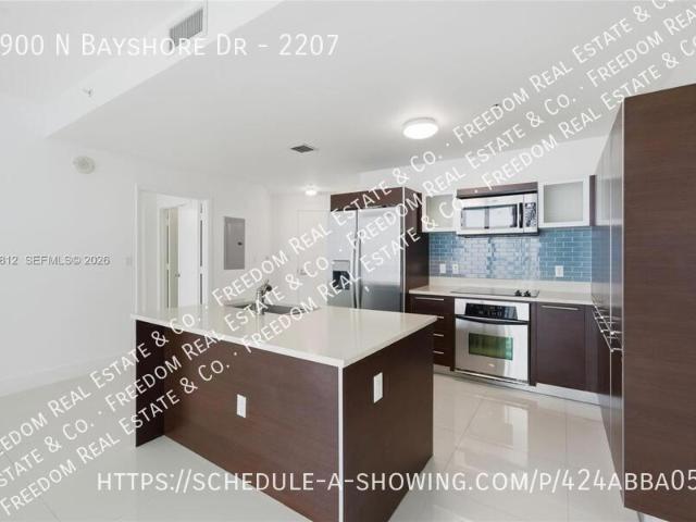 1 BR, 1.5 BA Apartment 1900 N Bayshore Dr, Miami, FL 33132