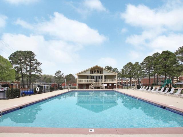 1 BR, 1.5 BA Apartment 2512 Roseview Lane Unit 47L, Charlotte, NC 28205