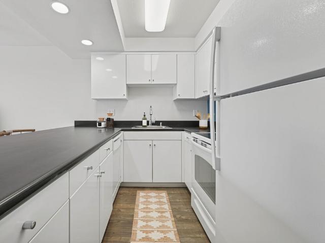1 BR, 1.5 BA Apartment 385 South Catalina Avenue Unit 111, Pasadena, CA 91106