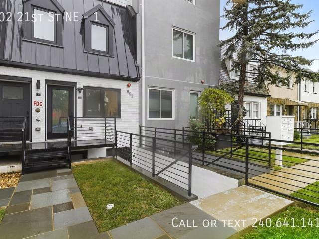 1 BR, 1.5 BA Apartment 802 21st St NE, Washington, DC 20002