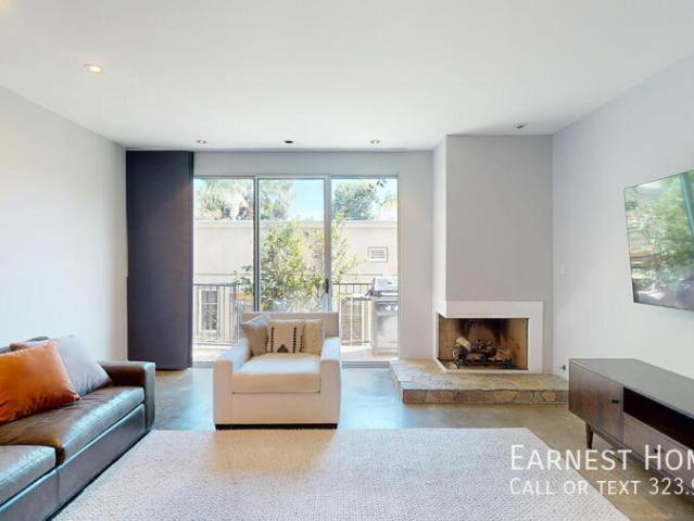 1 BR, 1.5 BA Apartment 849 N Sweetzer Ave, West Hollywood, CA 90069
