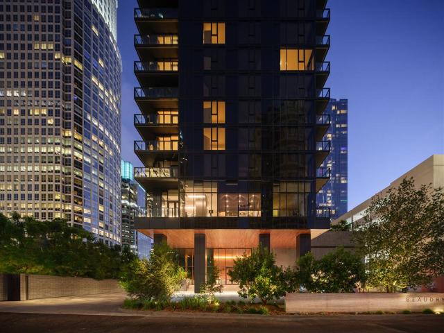 1 BR, 1.5 BA Apartment 960 West 7th Street Unit B 1804, Los Angeles, CA 90017
