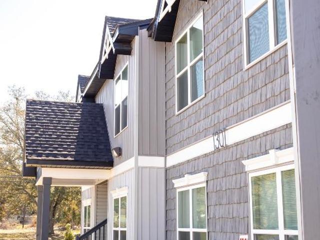 1 Br, 1 bath, Apartment 1301 Avenue A