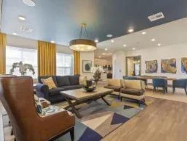 1 Br, 1 bath, Apartment 1315 W Brown St