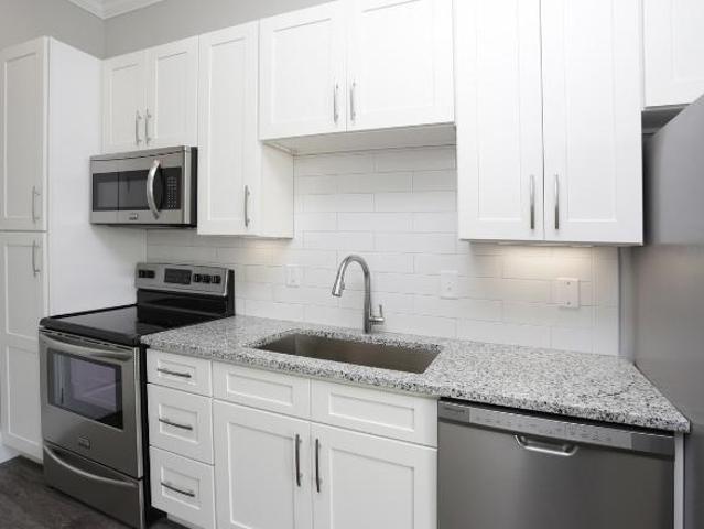 1 Br, 1 bath, Apartment 20 Overbrook Ct