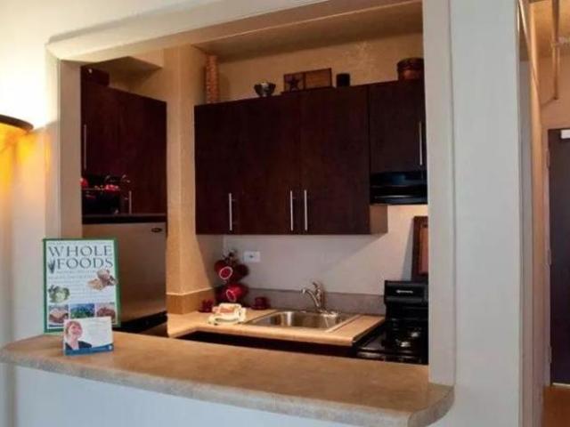 1 Br, 1 bath, Apartment 710 Peachtree St NE