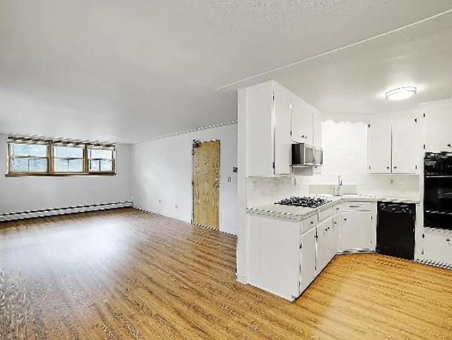 1 Br, 1 bath, Condo 508 Ridgewood Ave