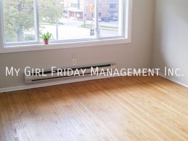 1 Br, 1 bath, Condo 58 Albert St