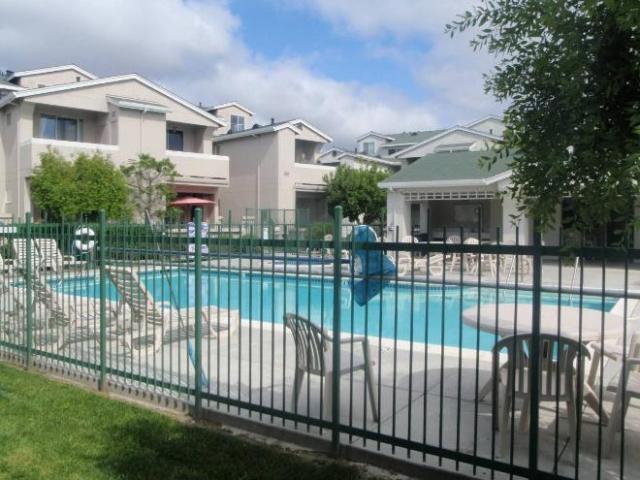 1 Br, 1 bath, Condo 144 Everson Dr