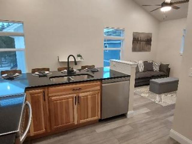 1 Br, 1 bath, Condo 220 Westwoods Drive