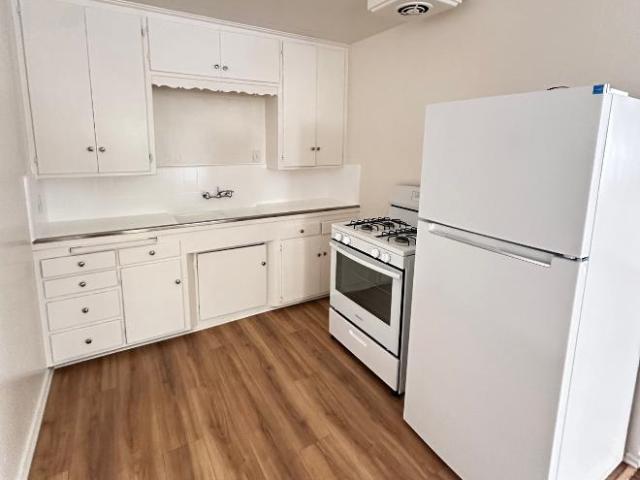 1 Br, 1 bath, Condo 2821 Nina St