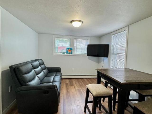 1 Br, 1 bath, Condo 3 Q Street