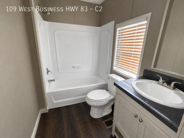 1 Br, 1 bath, Single Family 109 West Business Hwy 83