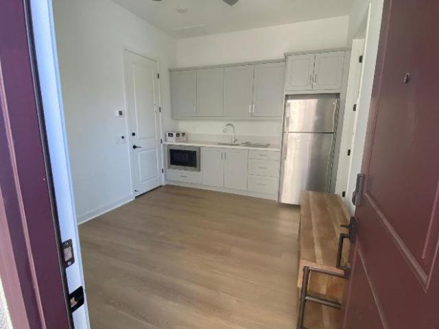1 Br, 1 bath, Single Family 705 Westbrook Loop