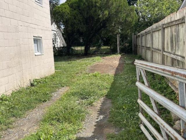 1 Br, 1 bath, Single Family 890 Plymouth St
