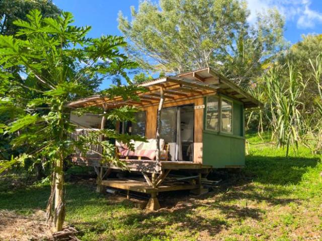 1 Br, 1 bath, Single Family 81 6467 Mamalahoa Hwy