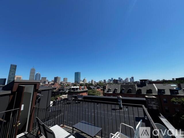1 BR, 1 BA Apartment Massachusetts Ave Bridge, Unit 6, Boston, MA 02115
