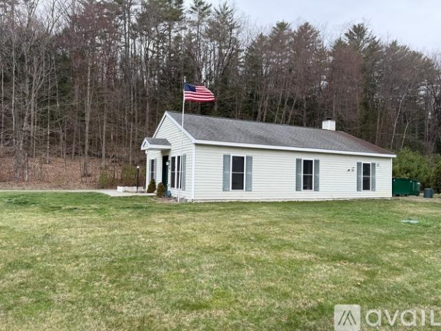 1 BR, 1 BA Apartment Fox Den Rd, Unit 12 House/boiler, Hartland, VT 05048