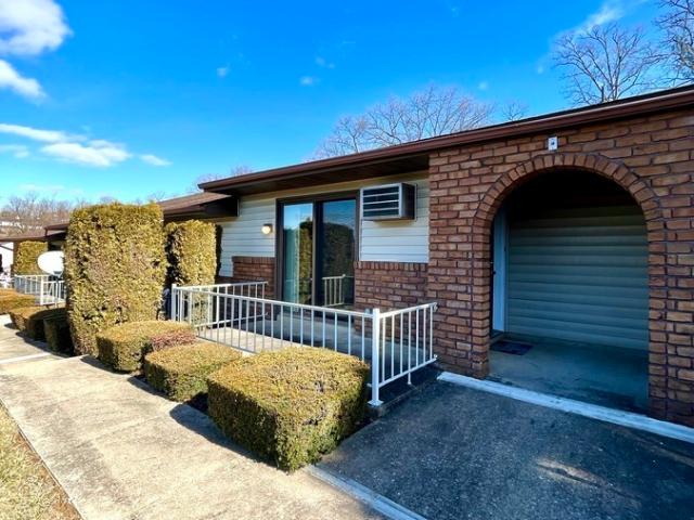 1 BR, 1 BA Apartment Green meadows Drive, Dallastown, PA 17313