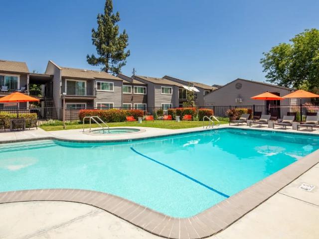 1 BR, 1 BA Apartment 1401 Lakewood Ave Unit 180, Modesto, CA 95355
