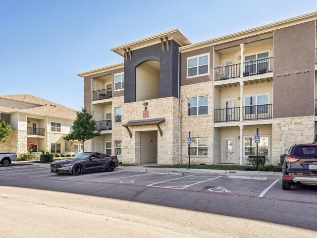 1 BR, 1 BA Apartment 1401 NE Inner Loop Unit 28804, Georgetown, TX 78626