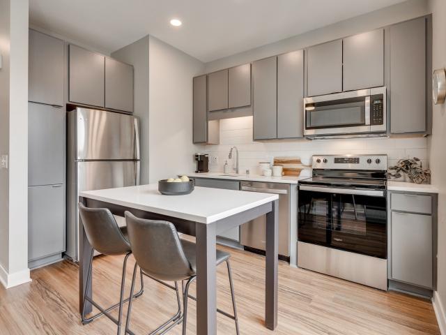 1 BR, 1 BA Apartment 1410 Nicollet Avenue Unit 335, Minneapolis, MN 55403