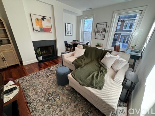 1 BR, 1 BA Apartment 1413 Hopkins St NW, Unit 3, Washington, DC 20036