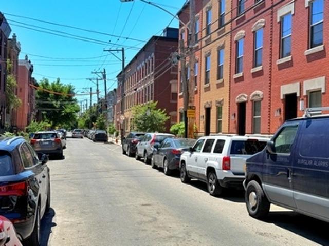 1 BR, 1 BA Apartment 1413 S 4th St, Unit 1, Philadelphia, PA 19147