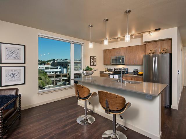 1 BR, 1 BA Apartment 1414 10th Ave Unit 236E, Seattle, WA 98122