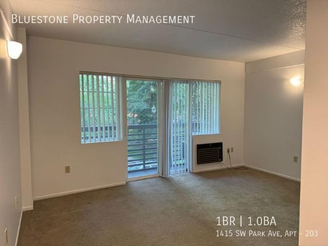 1 BR, 1 BA Apartment 1415 SW Park Ave, Apt, Portland, OR 97201