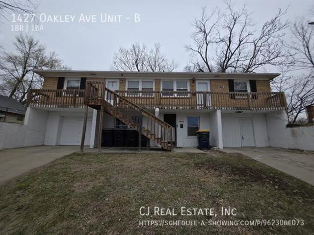 1 BR, 1 BA Apartment 1427 Oakley Ave Unit, Kansas City, MO 64127