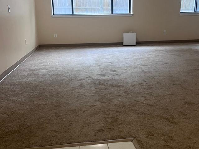 1 BR, 1 BA Apartment 142 Van Zandt Ave, Unit 103, Newport, RI 02840