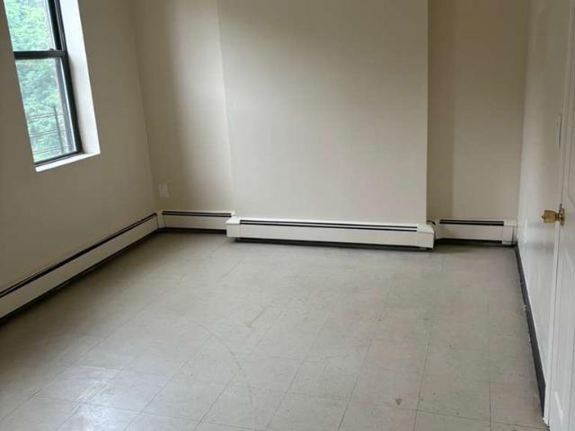 1 BR, 1 BA Apartment 142 Orchard St, Yonkers, NY 10703