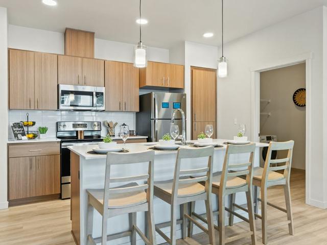 1 BR, 1 BA Apartment 1441 Northeast 136th Avenue Unit 184, Vancouver, WA 98687