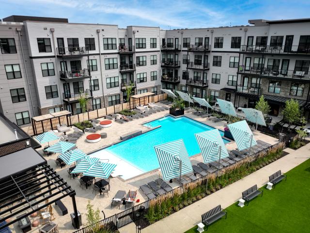 1 BR, 1 BA Apartment 1444 City View Dr Unit 203, Columbus, OH 43215