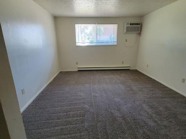 1 BR, 1 BA Apartment 1444 APT C West River Rd Elyria, OH 44035