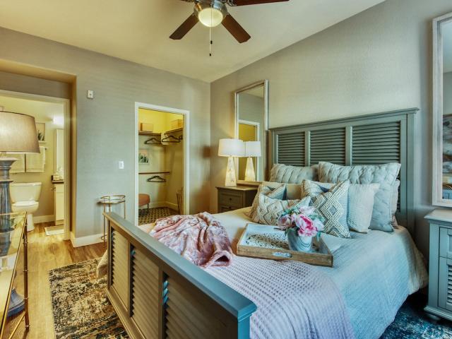 1 BR, 1 BA Apartment 1464 South Stapley Drive Unit 2049, Mesa, AZ 85204