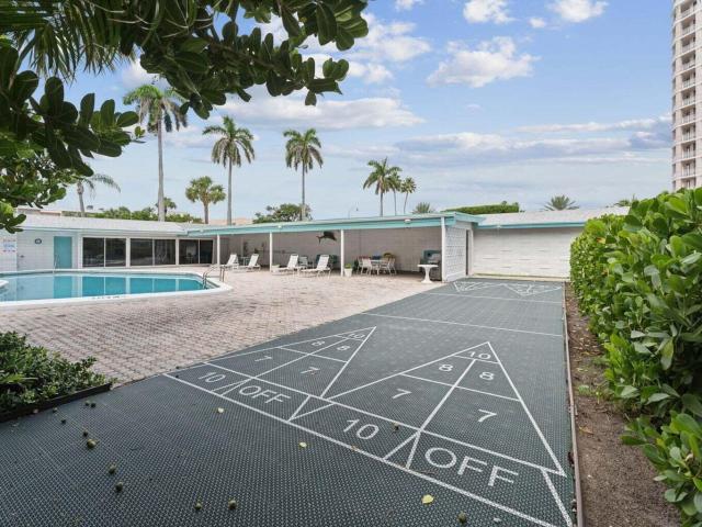 1 BR, 1 BA Apartment 1470 South Ocean Boulevard, Lauderdale by the Sea, FL 33062