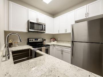1 BR, 1 BA Apartment 14901 Newport Avenue Unit 094, Tustin, CA 92780