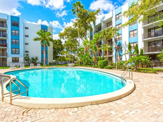 1 BR, 1 BA Apartment 1490 NE 123rd St Unit A508, Miami, FL 33161