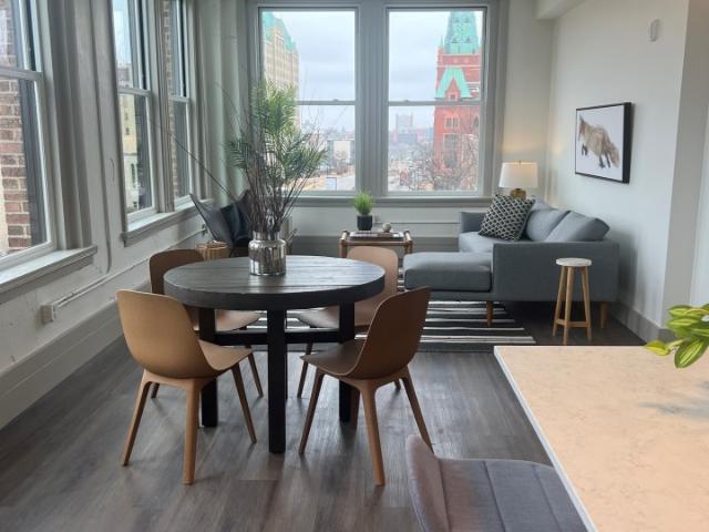 1 BR, 1 BA Apartment 1500 South Grand Boulevard Unit 02, Saint Louis, MO 63104