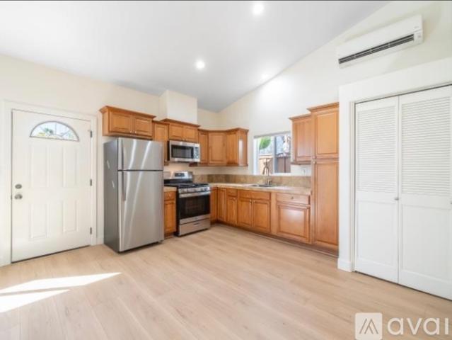 1 BR, 1 BA Apartment 1502 Sunrise Drive, Unit 2, Vista, CA 92084